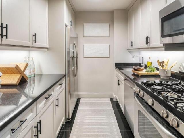 Apartment for sale in Arverne, New York