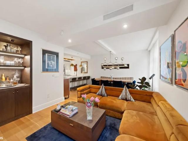 Apartment for sale in Arverne, New York