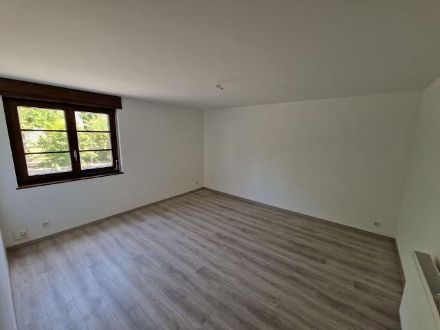 Apartment kaufen in Courchapoix, Jura