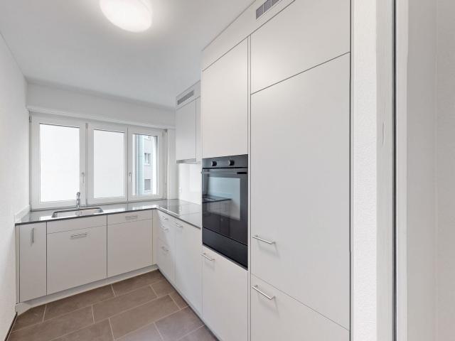 Apartment kaufen in Einigen, Zürich
