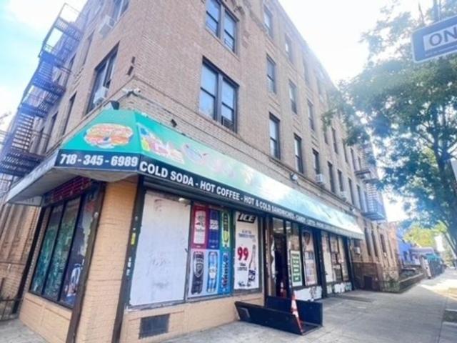Apartment for sale in Arverne, New York