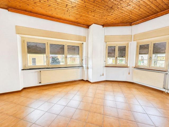Apartment mieten in Pedrinate, Chiasso