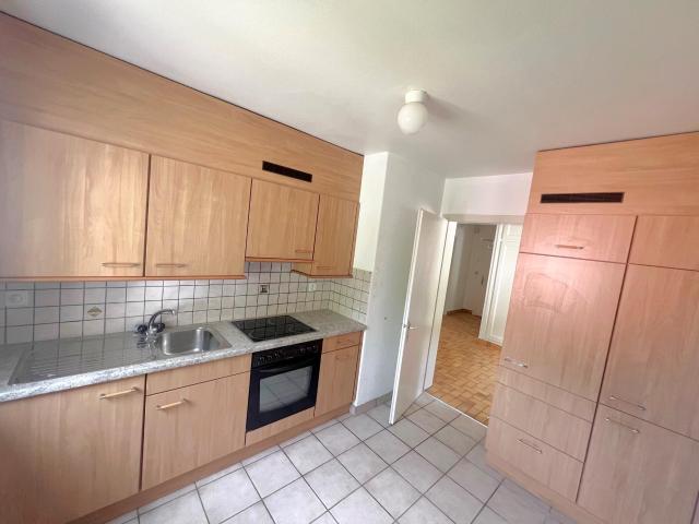 Apartment kaufen in Orvin, Bern
