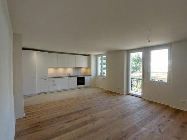 Apartment kaufen in Einigen, Zürich