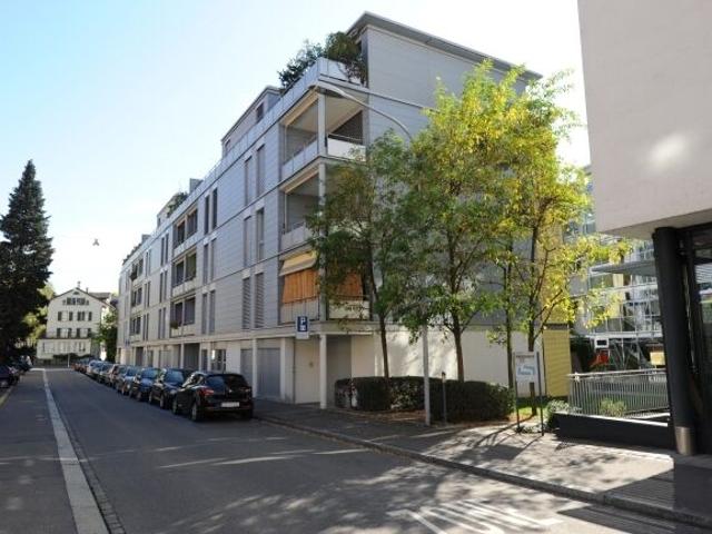 Apartment kaufen in Einigen, Zürich