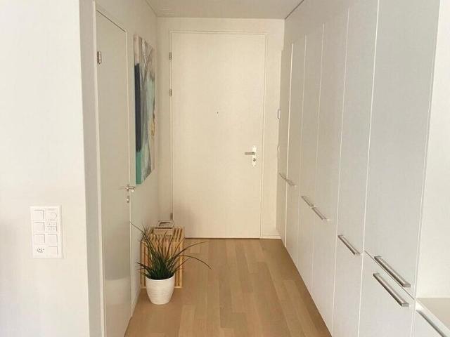 Apartment kaufen in Einigen, Zürich