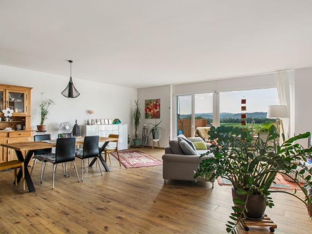 Apartment kaufen in Meinisberg, Bern