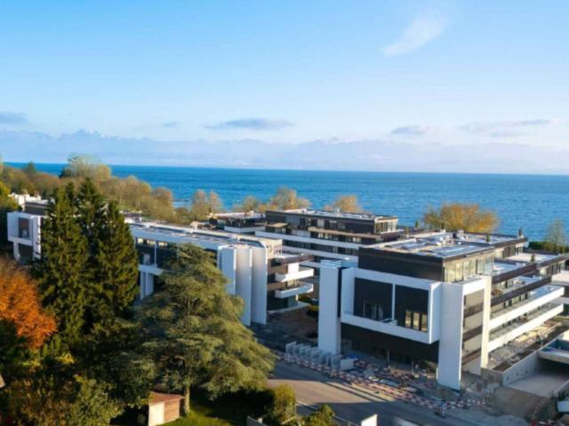 Apartment kaufen in Rolle, Waadt