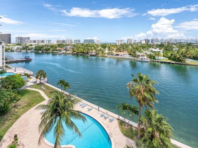 Apartment for sale in Florida