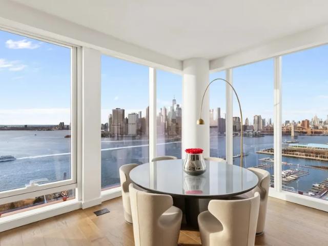 Apartment for sale in Arverne, New York