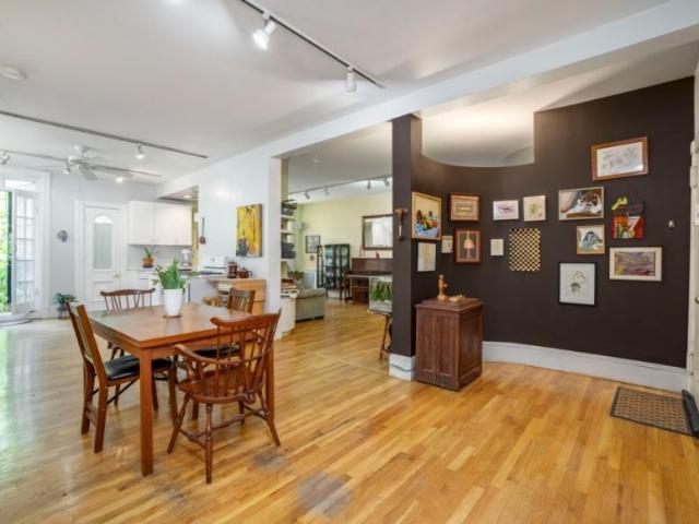 Apartment for sale in Arverne, New York