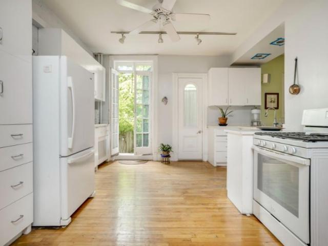 Apartment for sale in Arverne, New York