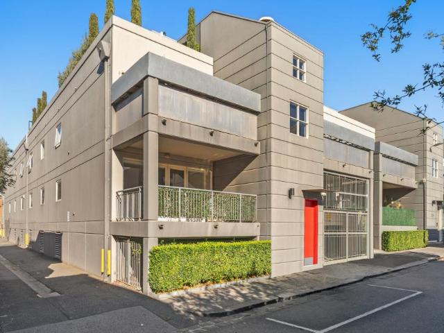 Apartment for sale in Camerons Creek, Victoria