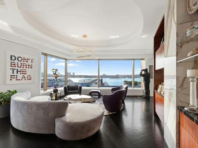 Apartment for sale in Chelsea