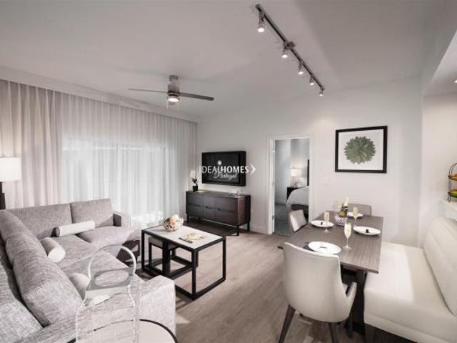 Apartment for sale in Four Corners, Florida