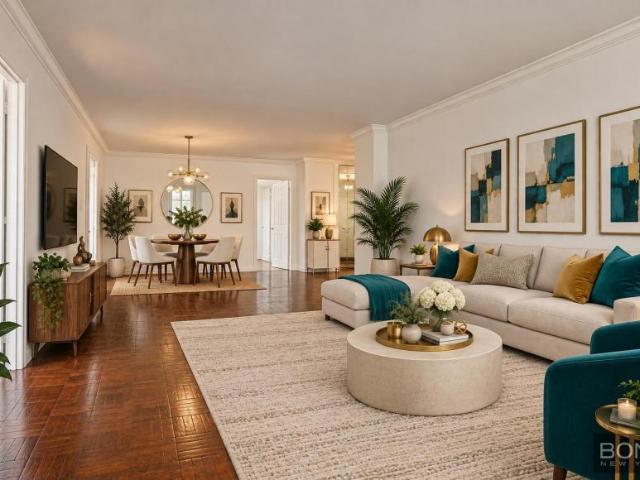 Apartment for sale in Forest Hills, New York