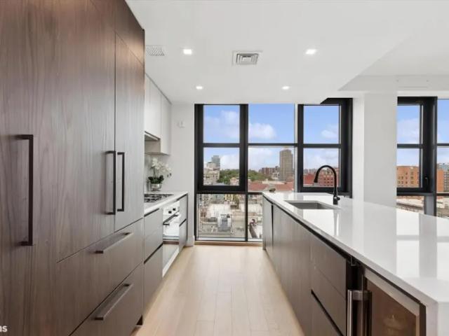 Apartment for sale in Arverne, New York