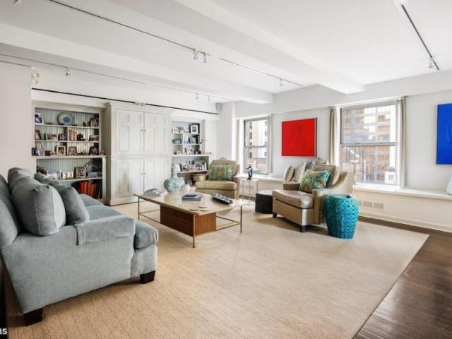 Apartment for sale in Arverne, New York