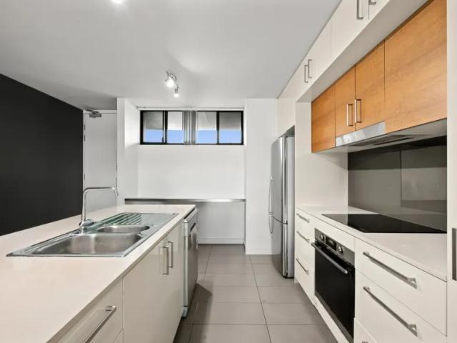 Apartment for sale in Kings Creek, Queensland