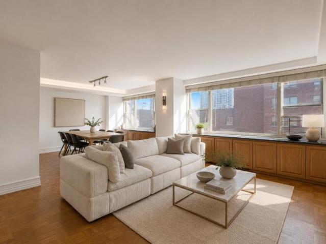 Apartment for sale in Arverne, New York