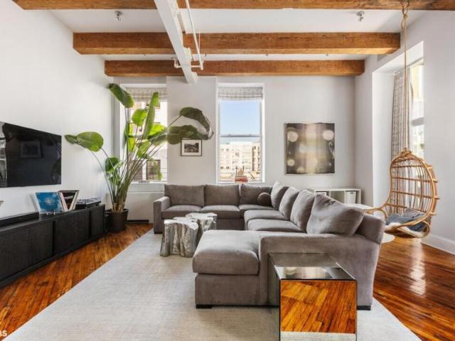 Apartment for sale in Arverne, New York