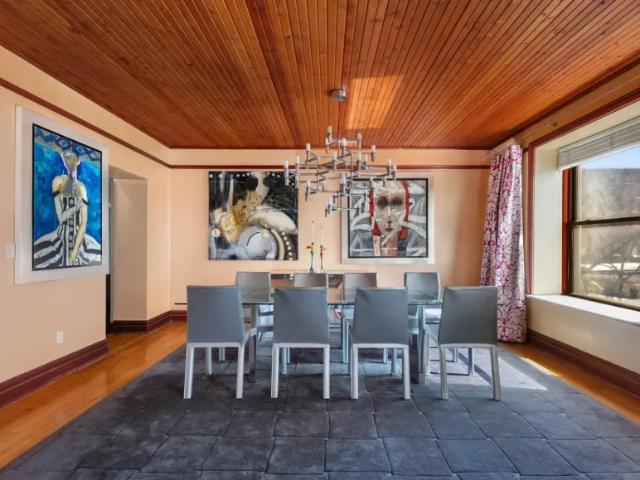 Apartment for sale in Arverne, New York