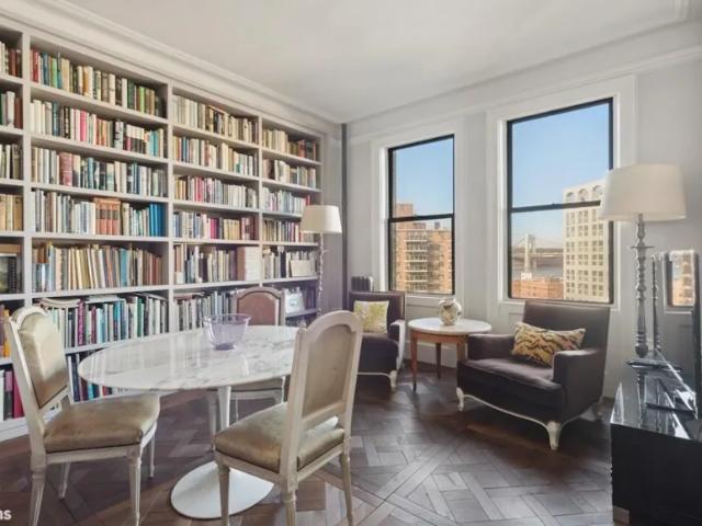 Apartment for sale in Arverne, New York