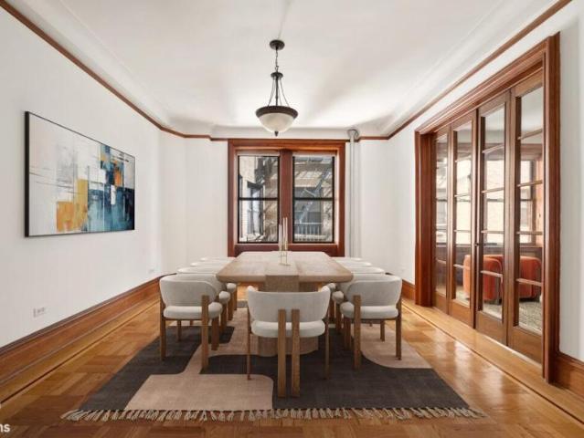 Apartment for sale in Arverne, New York
