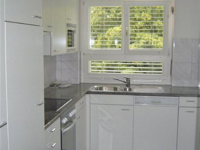 Apartment kaufen in Einigen, Zürich