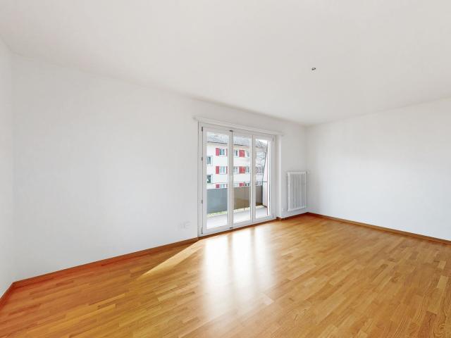 Apartment kaufen in Einigen, Zürich
