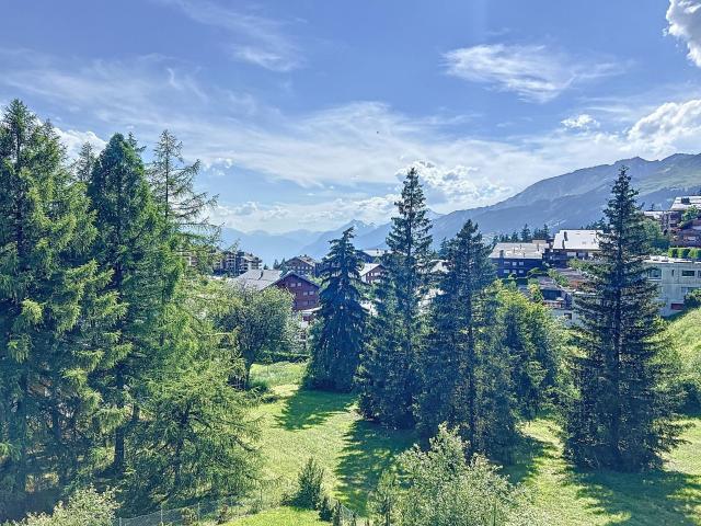 Apartment kaufen in Buus, Basel-Landschaft
