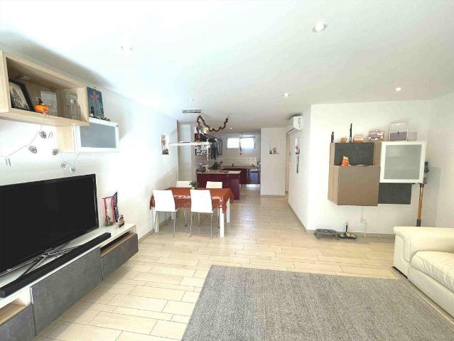 Apartment kaufen in Arbedo-Castione, Tessin