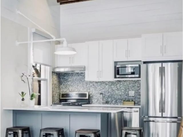 Apartment for sale in Annandale, New Jersey