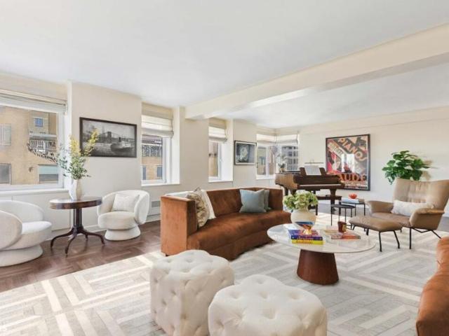 Apartment for sale in Arverne, New York