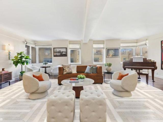 Apartment for sale in Arverne, New York