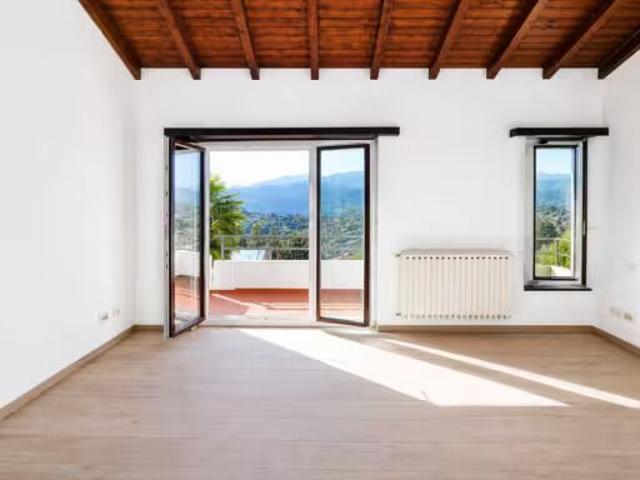 Apartment kaufen in Aldesago, Tessin