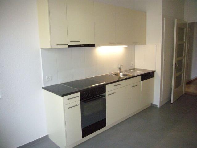 Apartment kaufen in Einigen, Zürich