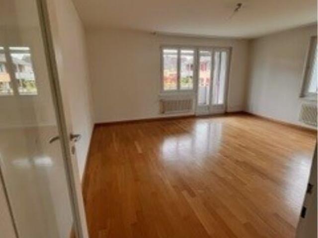 Apartment kaufen in Einigen, Zürich