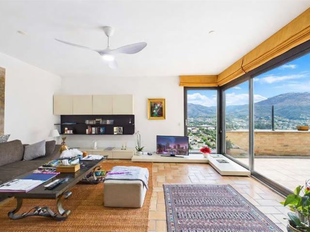 Apartment kaufen in Canobbio, Distretto di Lugano