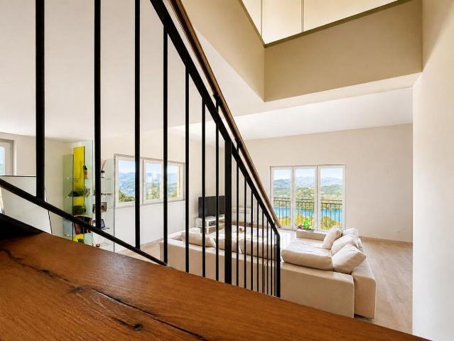 Apartment kaufen in Collina d'Oro, Tessin