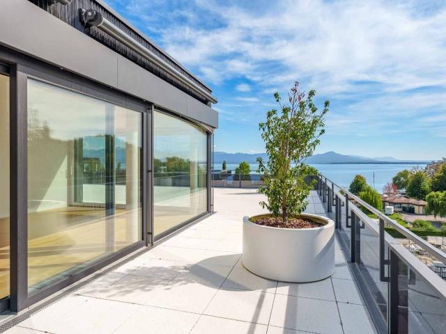 Apartment kaufen in Rolle, Waadt