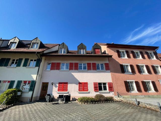 Apartment kaufen in Alle, Jura