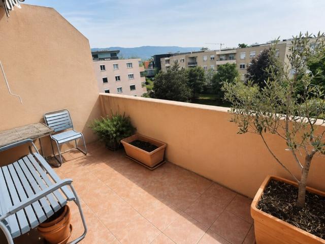 Apartment kaufen in Onex
