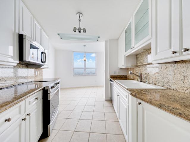 Apartment for sale in Miami, Florida