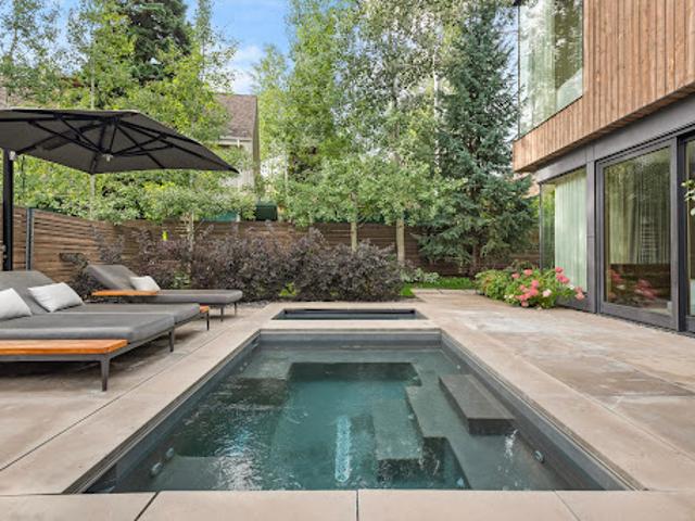 Apartment for sale in Aspen, Pitkin County
