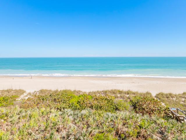 Apartment for sale in Indialantic, Florida
