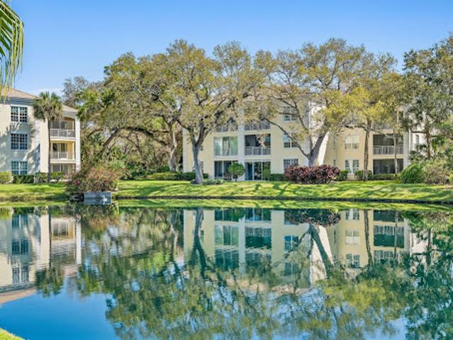 Apartment for sale in Vero Beach, Florida