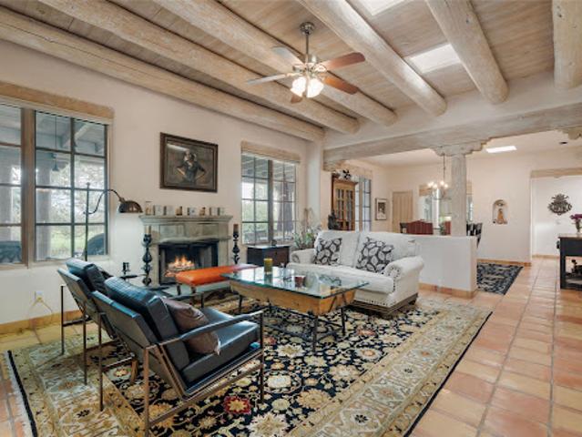 Apartment for sale in Santa Fe, New Mexico