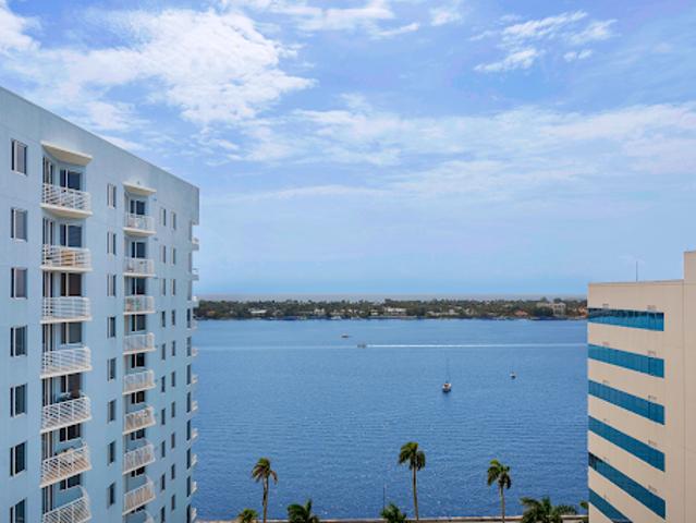 Apartment for sale in West Palm Beach