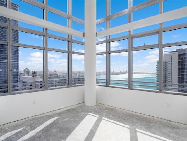 Apartment for sale in Miami, Florida